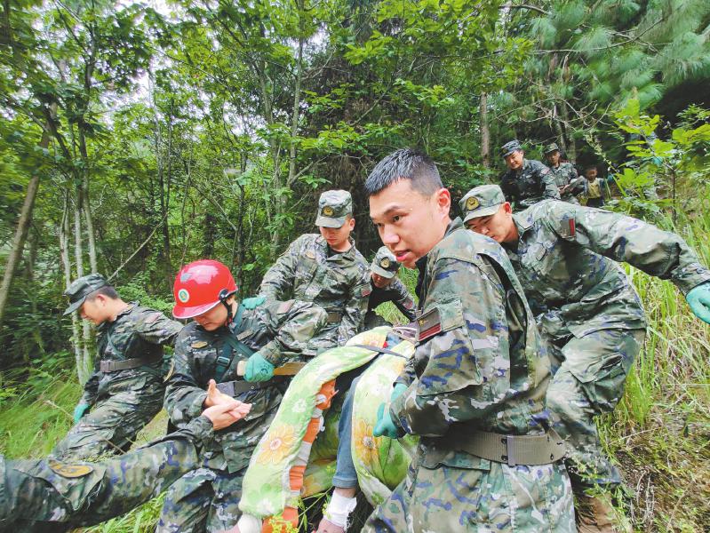 9月6日，武警.jpg