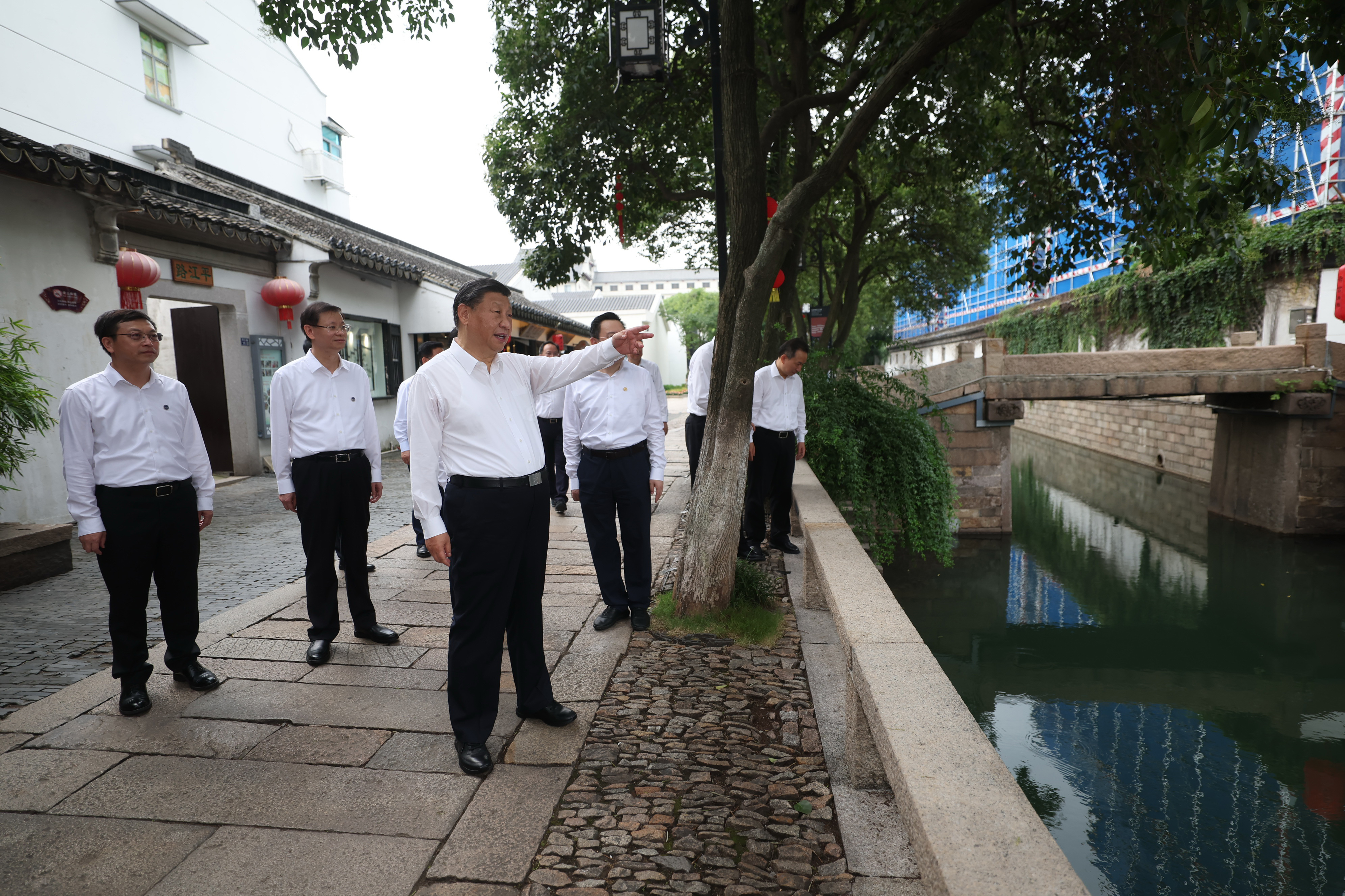 2023年7月6日，習(xí)近平在蘇州平江歷史文化街區(qū)考察。